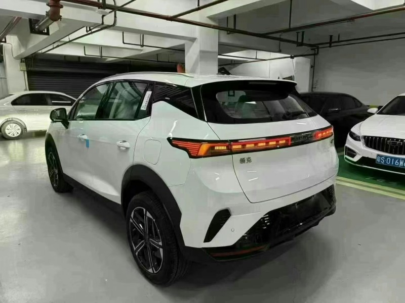 成都23年领克068