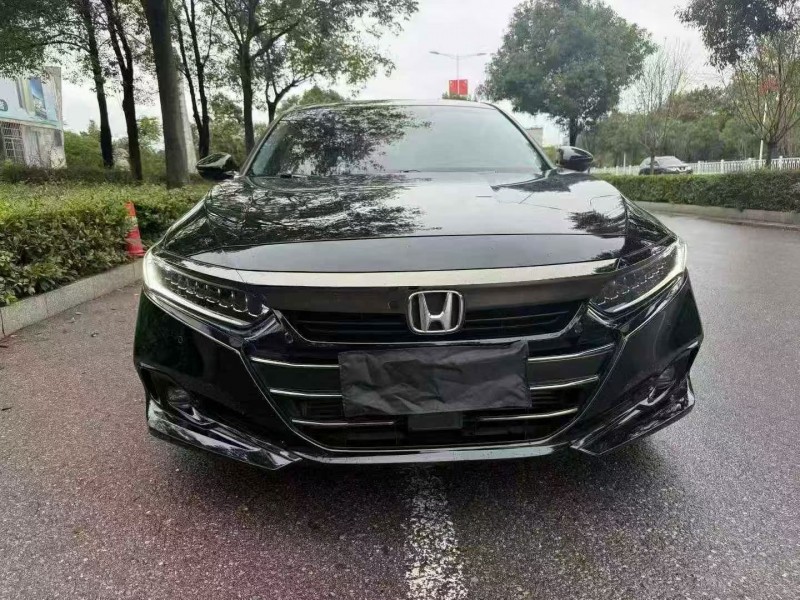 衡阳23年本田雅阁1