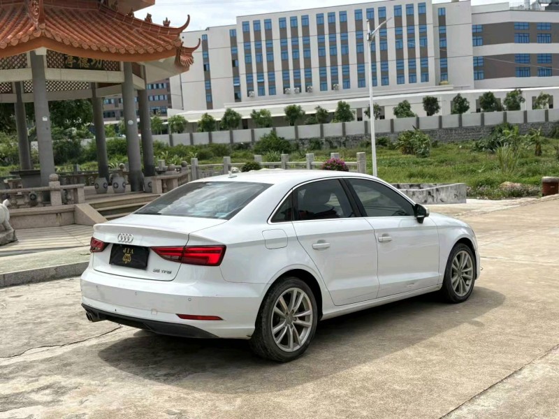 揭阳18年奥迪A36