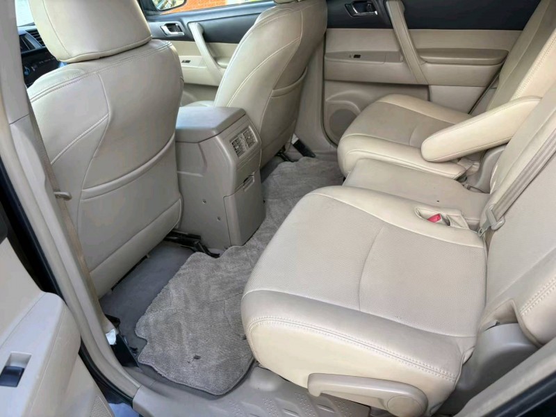 揭阳15年丰田汉兰达7