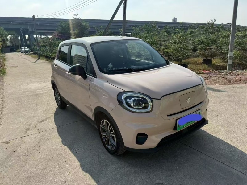 中山22年零跑汽车T032