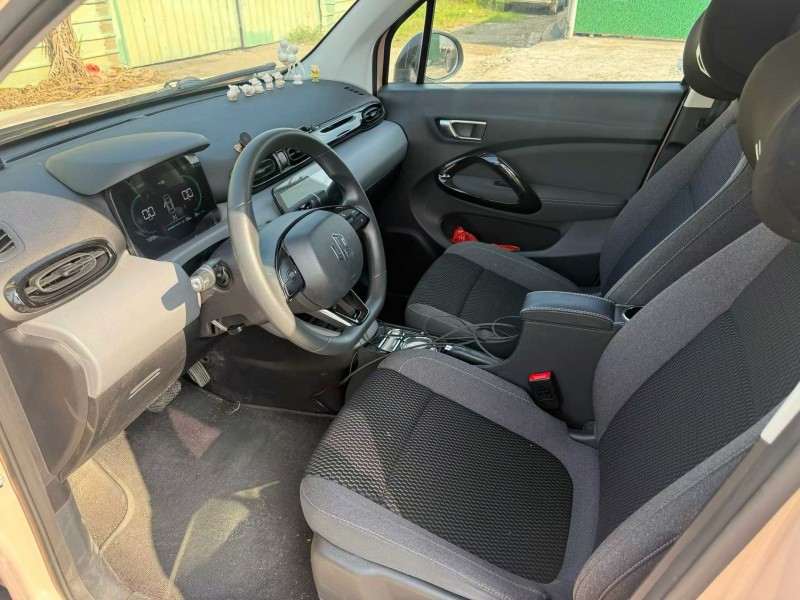 中山22年零跑汽车T035