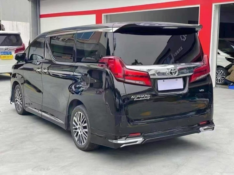 广州18年丰田埃尔法7