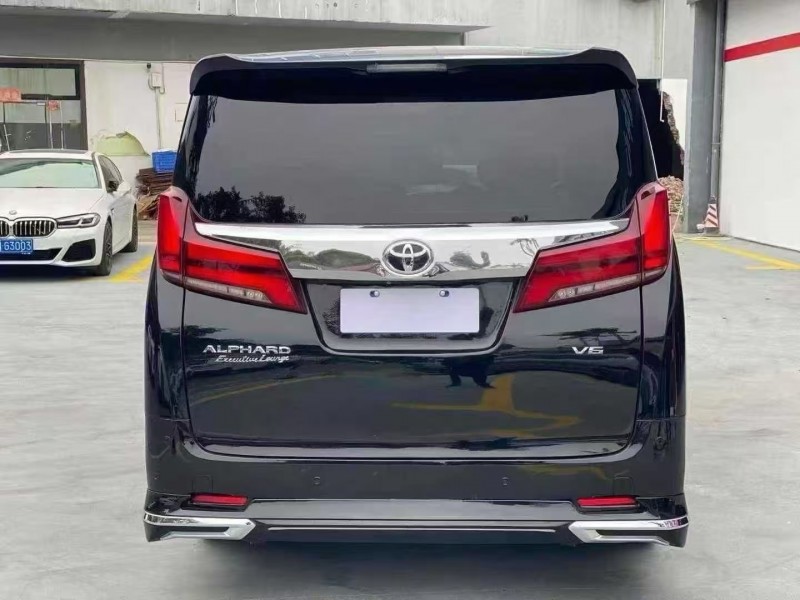 广州18年丰田埃尔法9