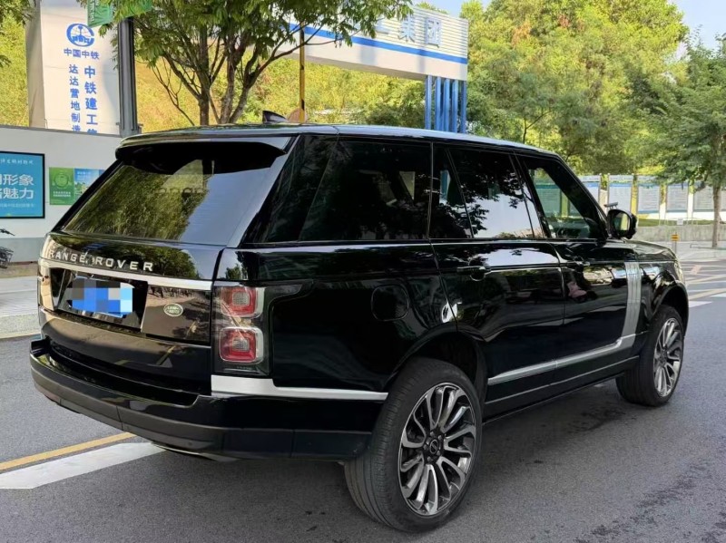 广州18年路虎揽胜行政3