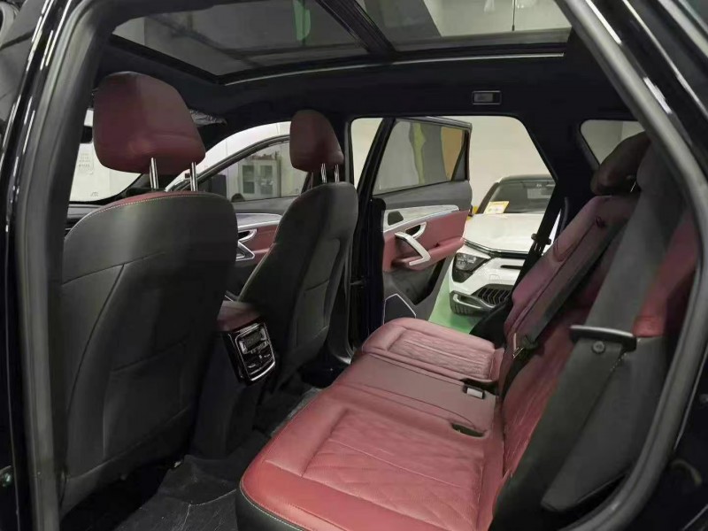 成都23年奇瑞捷途6