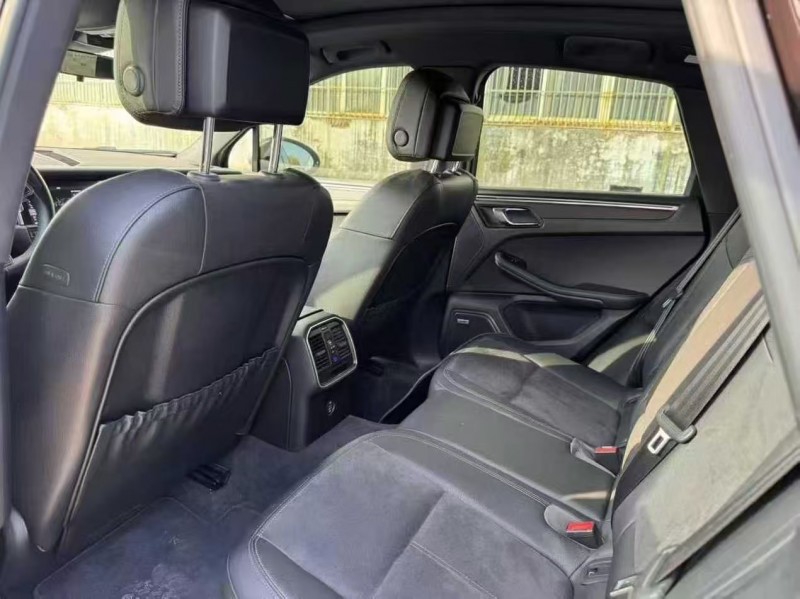 菏泽19年保时捷Macan4