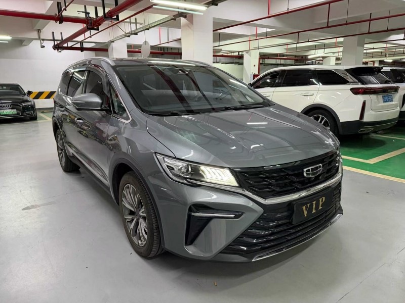 成都23年吉利嘉际2