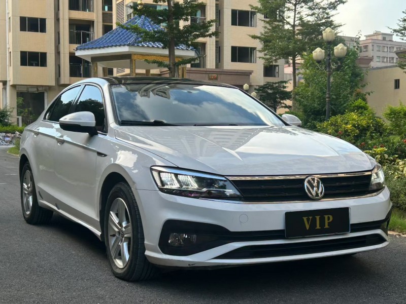 东莞22年大众凌渡2