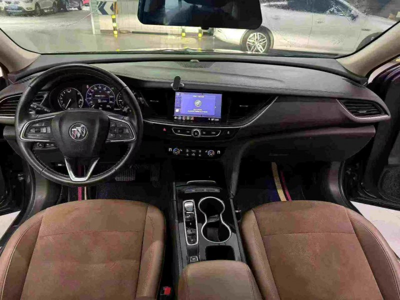 成都21年别克君威6