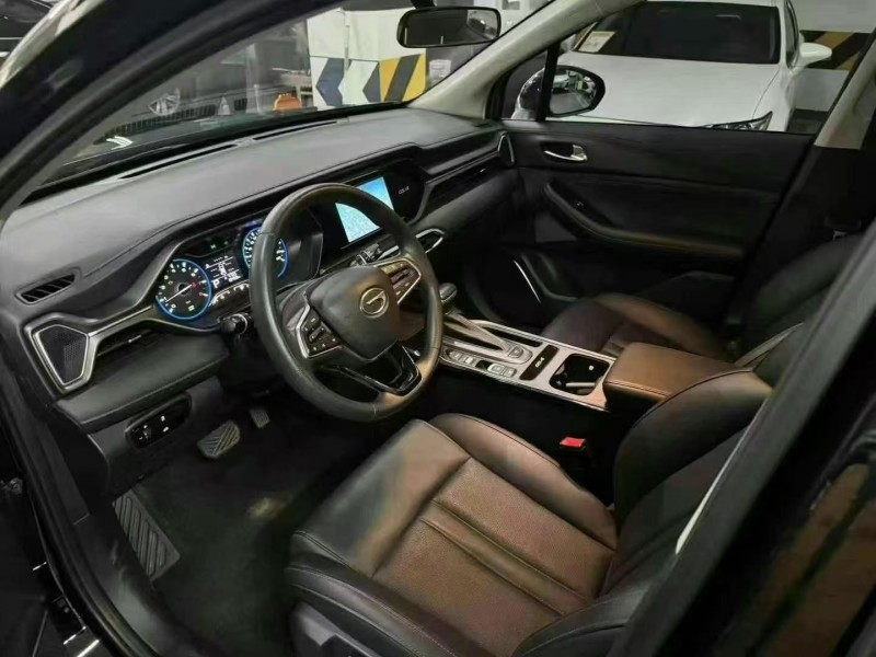 成都21年传祺GS44