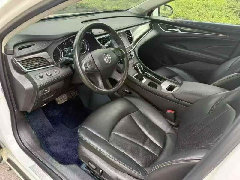 衡阳17年别克君越4