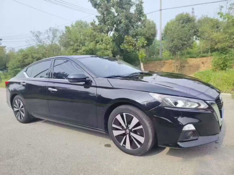 淮安22年日产天籁2