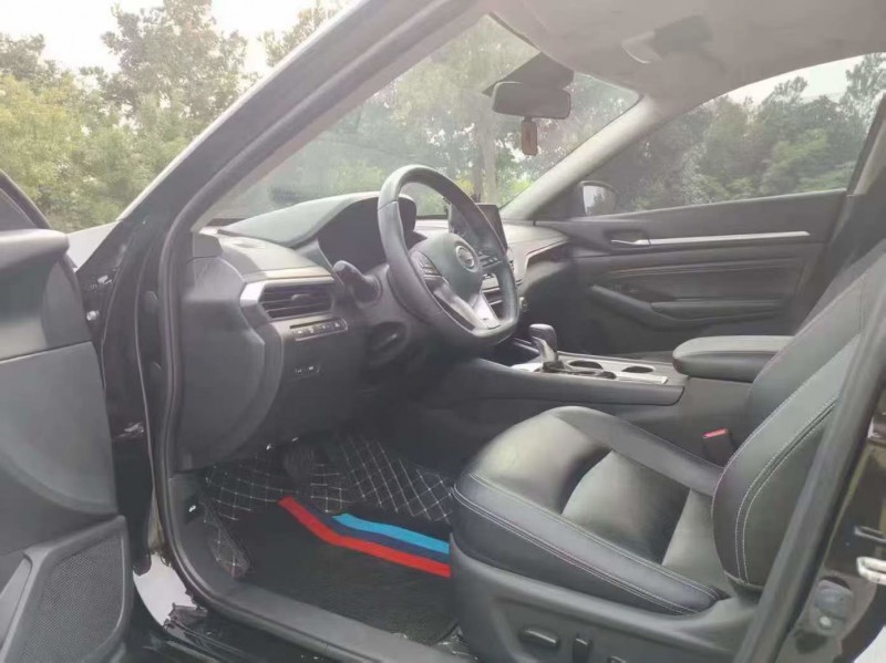 淮安22年日产天籁6