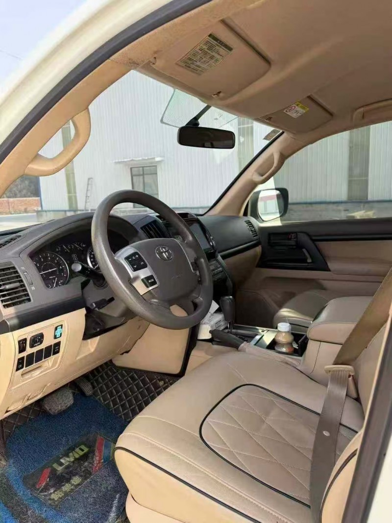 菏泽14年丰田兰德酷路泽5