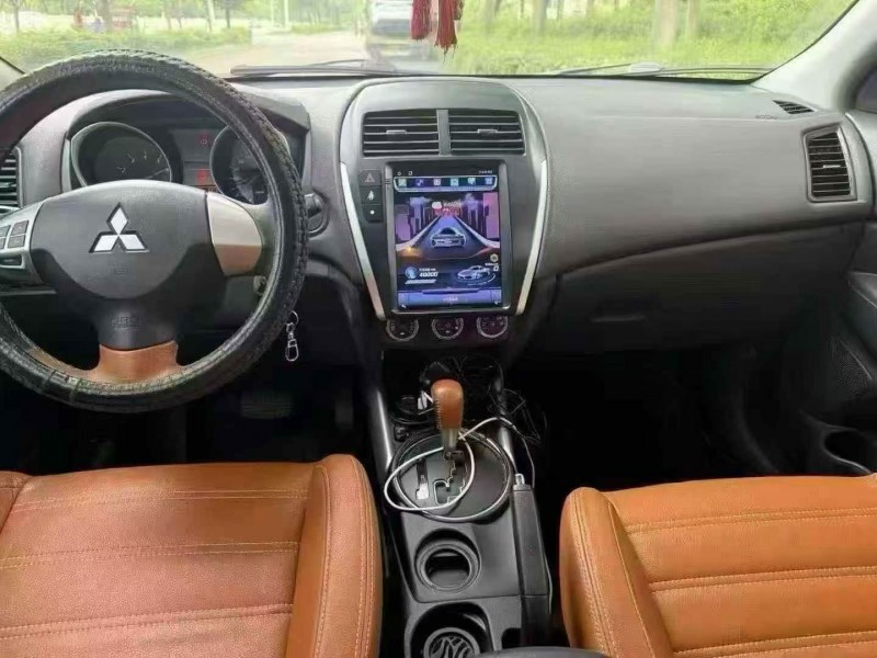 湘潭15年三菱劲炫5