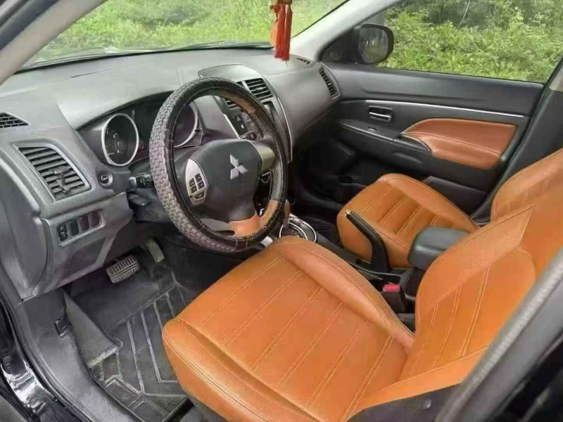 湘潭15年三菱劲炫6