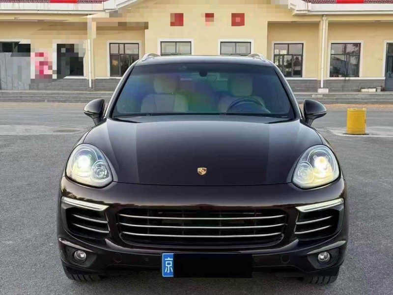 沧州17年保时捷卡宴1