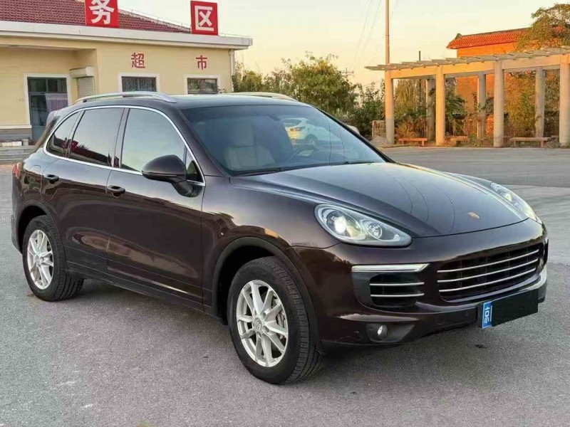 沧州17年保时捷卡宴2