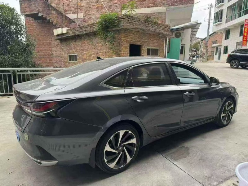 岳阳23年长安汽车锐程6