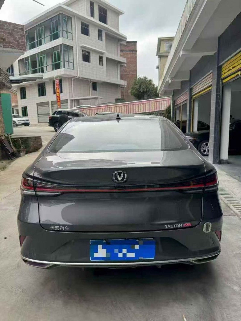 岳阳23年长安汽车锐程8