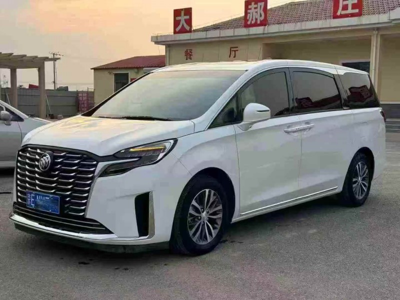 沧州22年别克GL82