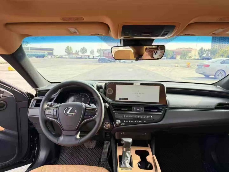 沧州24年雷克萨斯ES6