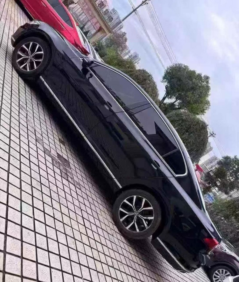 衡阳21年大众迈腾8