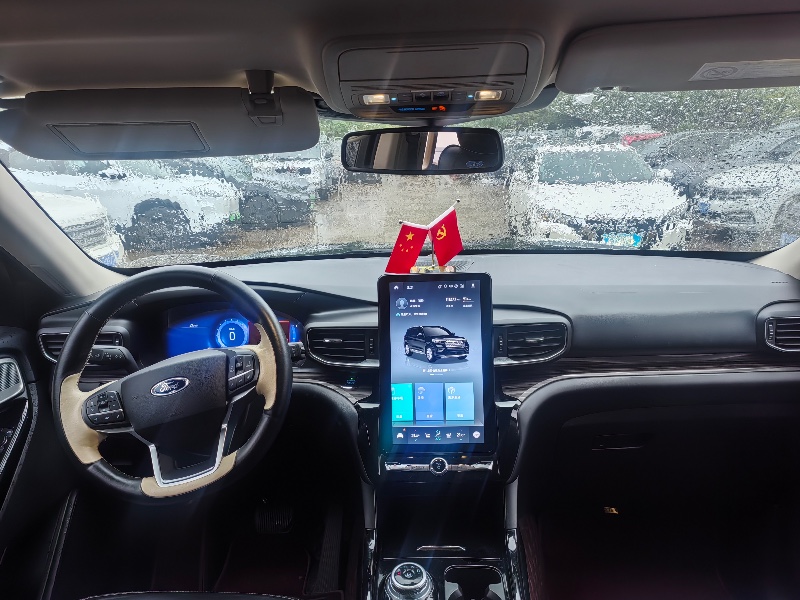 长沙22年福特探险者6