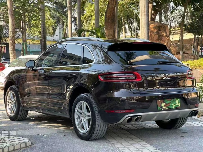 广州17年保时捷Macan5