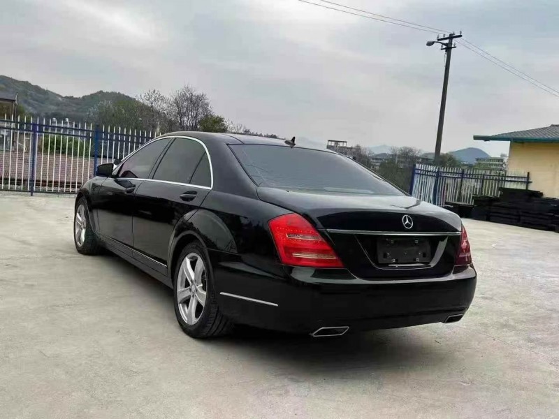 衡阳11年奔驰S8