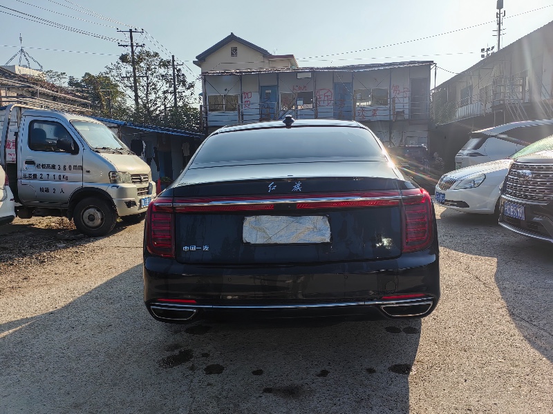 长沙21年红旗H99