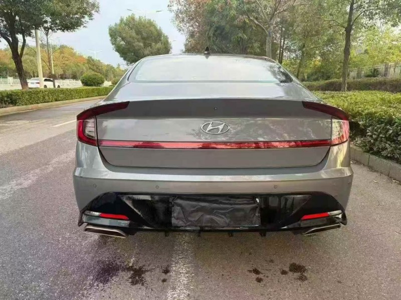 长沙20年现代索纳塔9