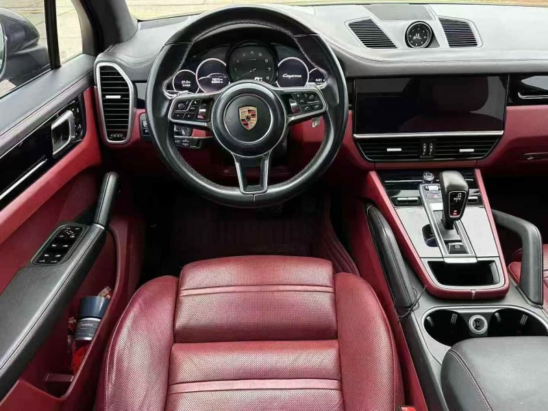 邵阳19年保时捷卡宴4