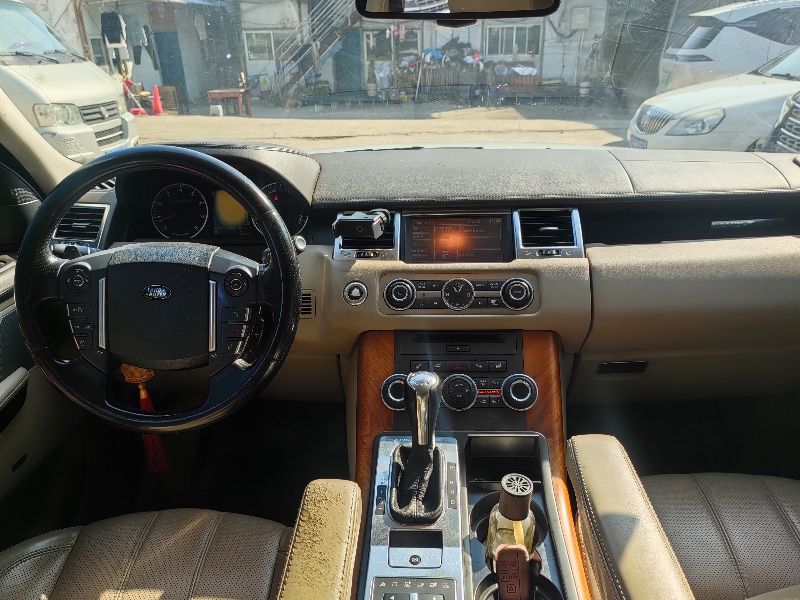 长沙12年路虎揽胜运动6