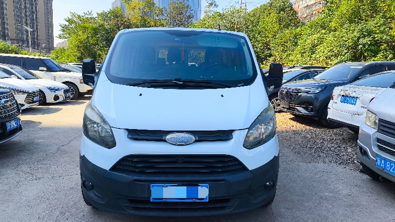 长沙17年福特全顺1