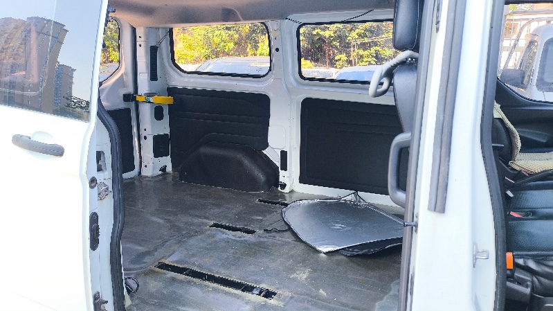 长沙17年福特全顺4