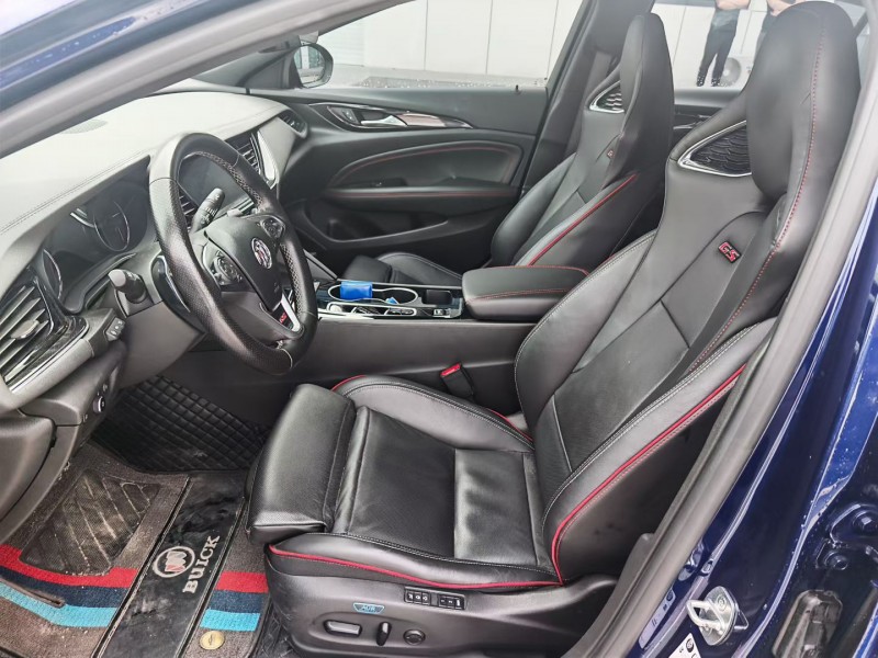 徐州20年别克君威6