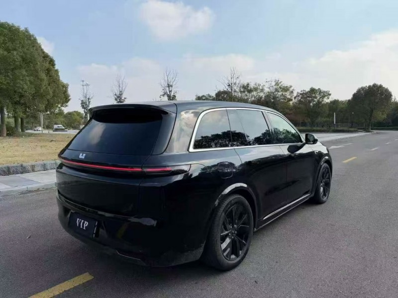 常州23年理想L88