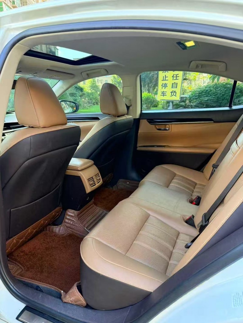 广州16年雷克萨斯ES4