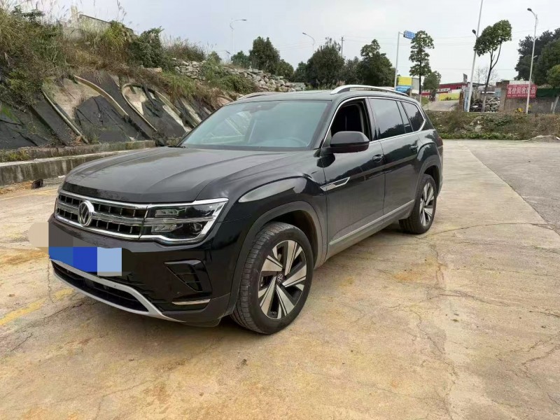 重庆25年大众途昂3