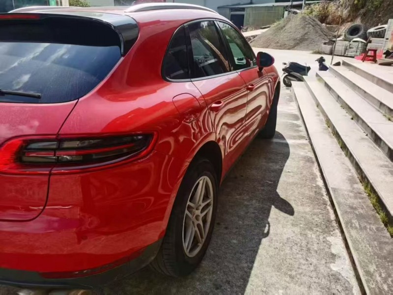 嘉兴18年保时捷Macan8