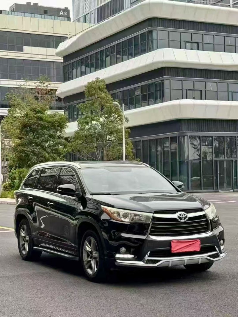 广州15年丰田汉兰达3