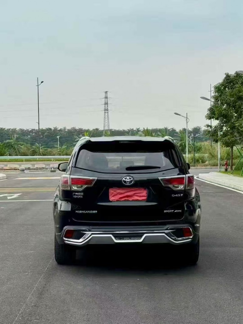 广州15年丰田汉兰达9