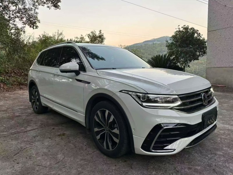 湘潭23年大众途观3