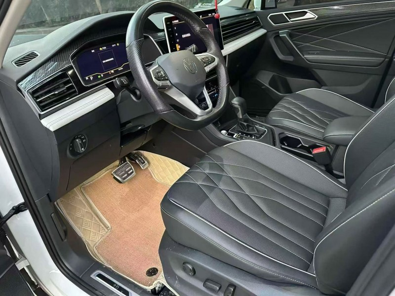 湘潭23年大众途观5