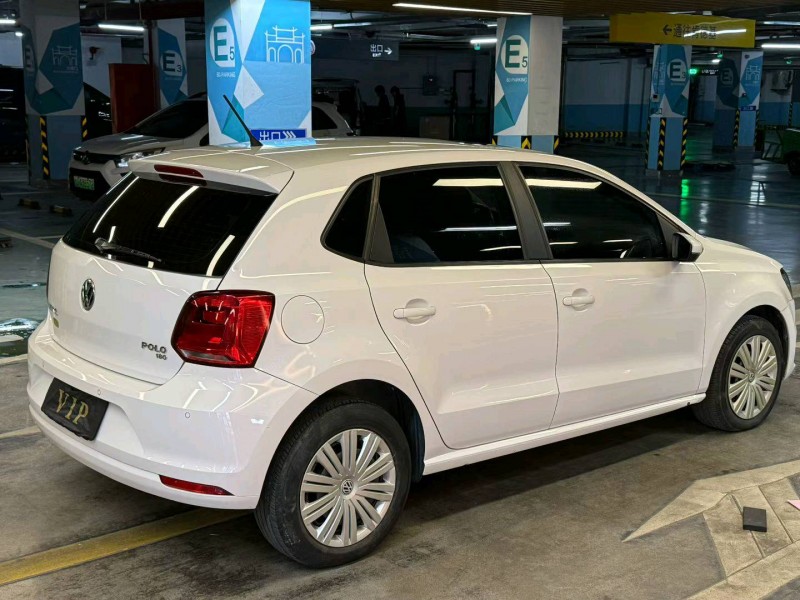 台州17年大众polo9