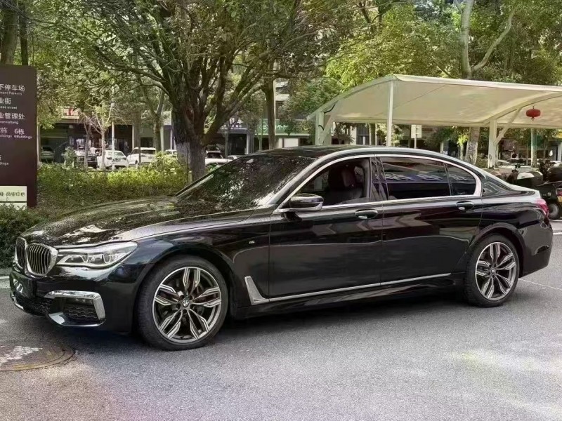 深圳17年宝马7系2