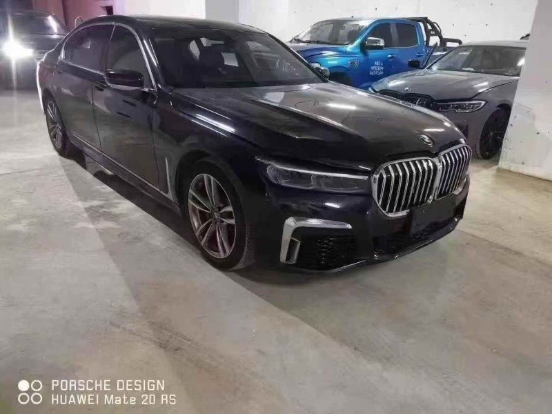 贵阳18年宝马7系3