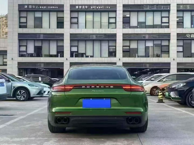 三明19年保时捷帕拉梅拉9